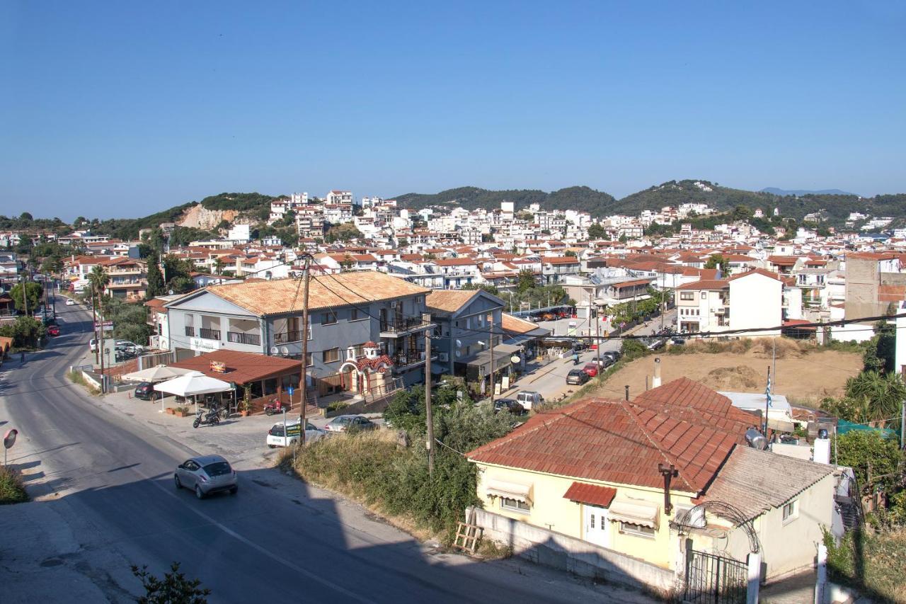 D & E Apartments Skiathos Exterior photo