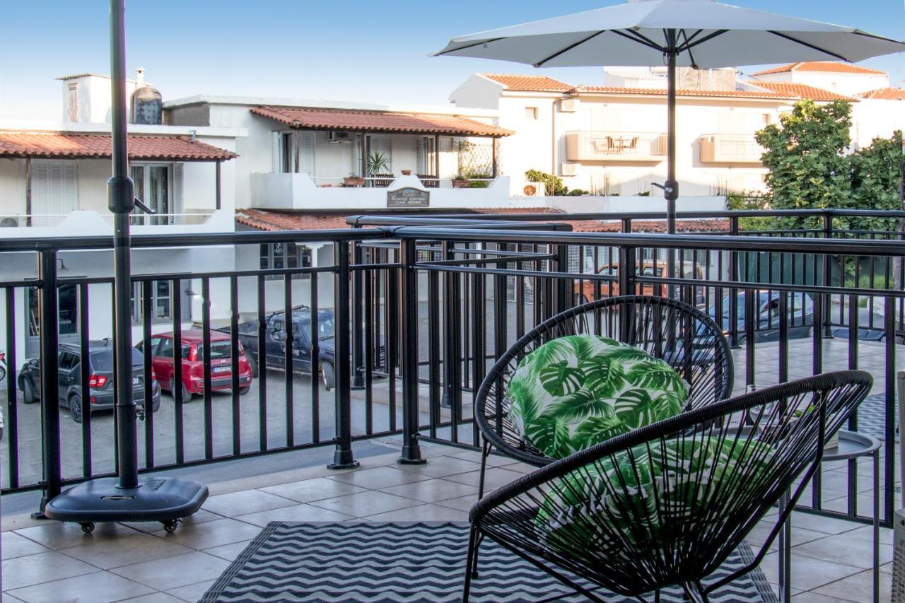 D & E Apartments Skiathos Exterior photo